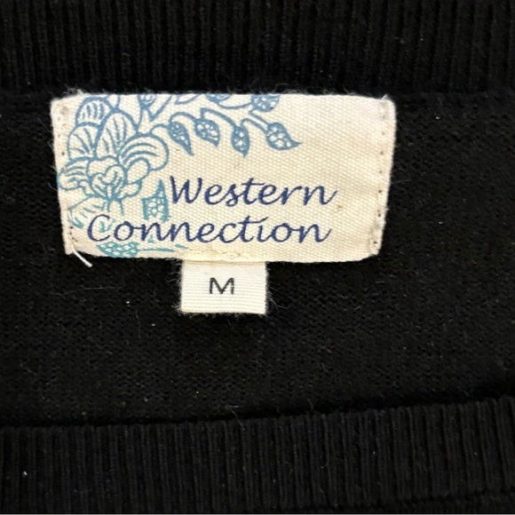 Black sweater frill and pearl sleeves by western collection medium - Picture 3 of 3
